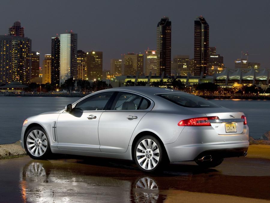  Jaguar XF 2008 года  (US) (фото 27 из 30)
